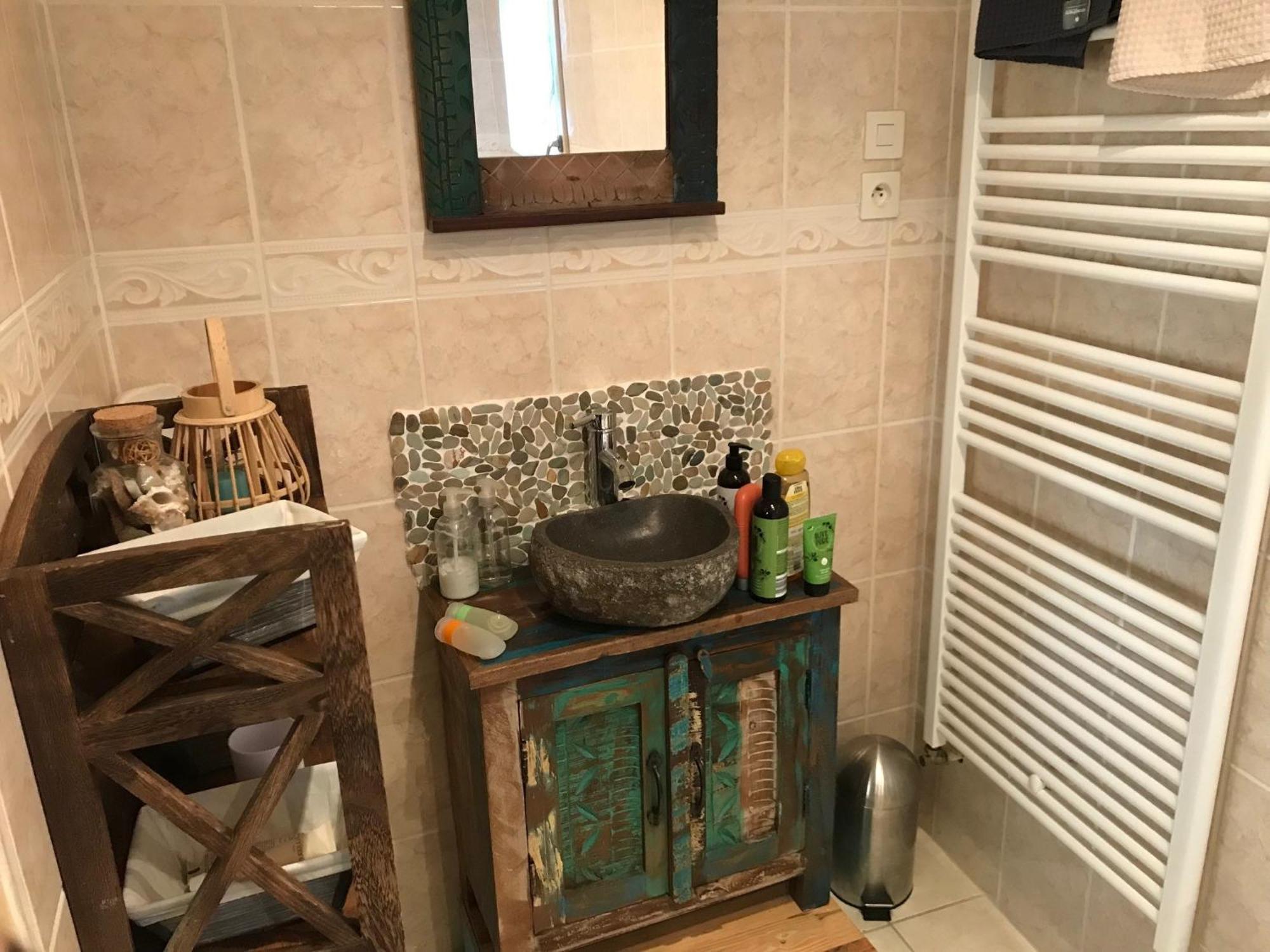 Papillons B&B - Beauty, Comfort And Peace 25 Mins From Puy Du Fou Montournais Exterior foto